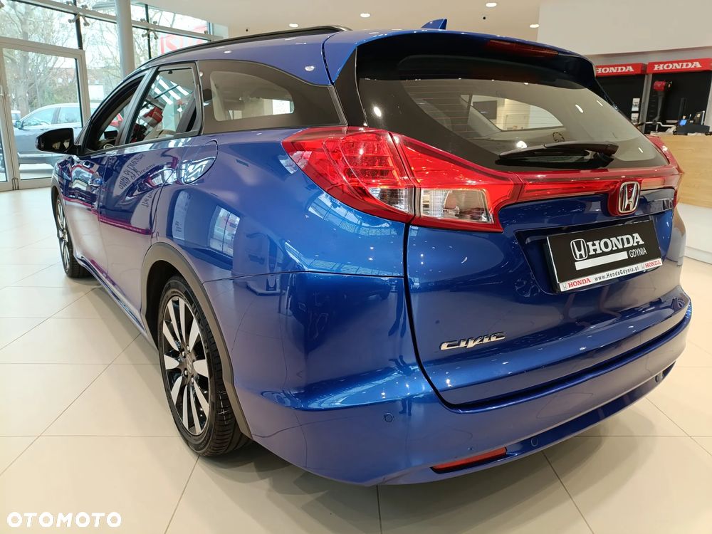 Honda Civic 1.8 Elegance (Honda Connect+) - 4