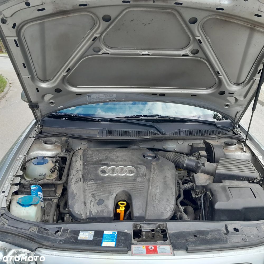 Audi A3 Sportback 1.6 Ambiente - 10