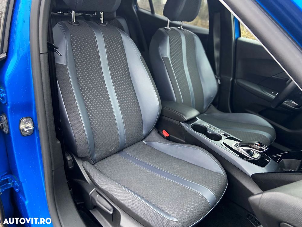 Peugeot 2008 e-2008 Allure Pack - 9