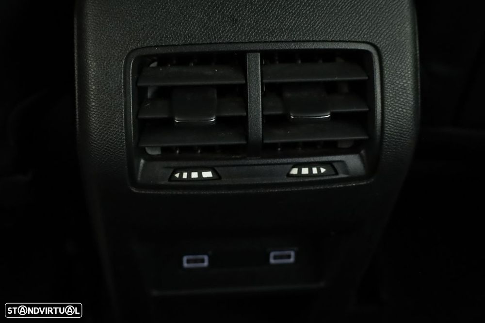 DS DS4 1.2 PureTech Performance Line EAT8 - 22