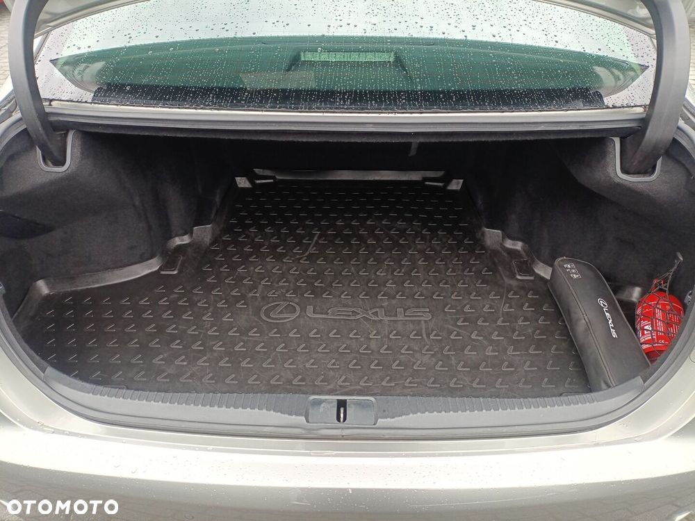 Lexus GS - 33