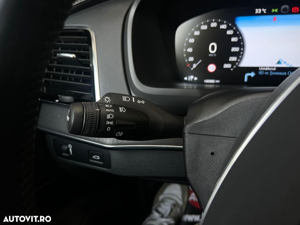 Volvo XC 90 - 34
