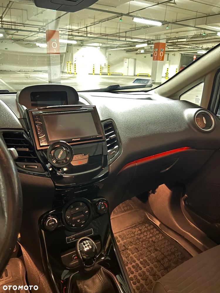 Ford Fiesta 1.0 EcoBoost Titanium - 7