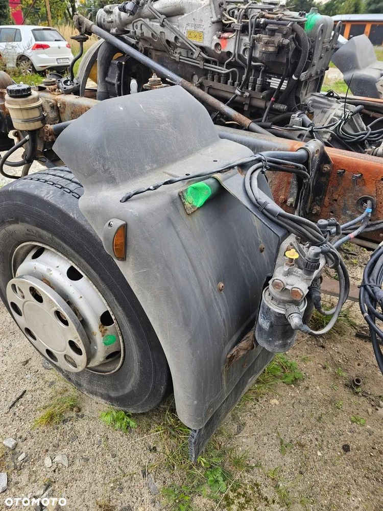 NADKOLE ZAKOLE LEWE BŁOTNIK CHLAPACZ LEWY RENAULT MIDLUM DCI FELGI 19.5 - 2