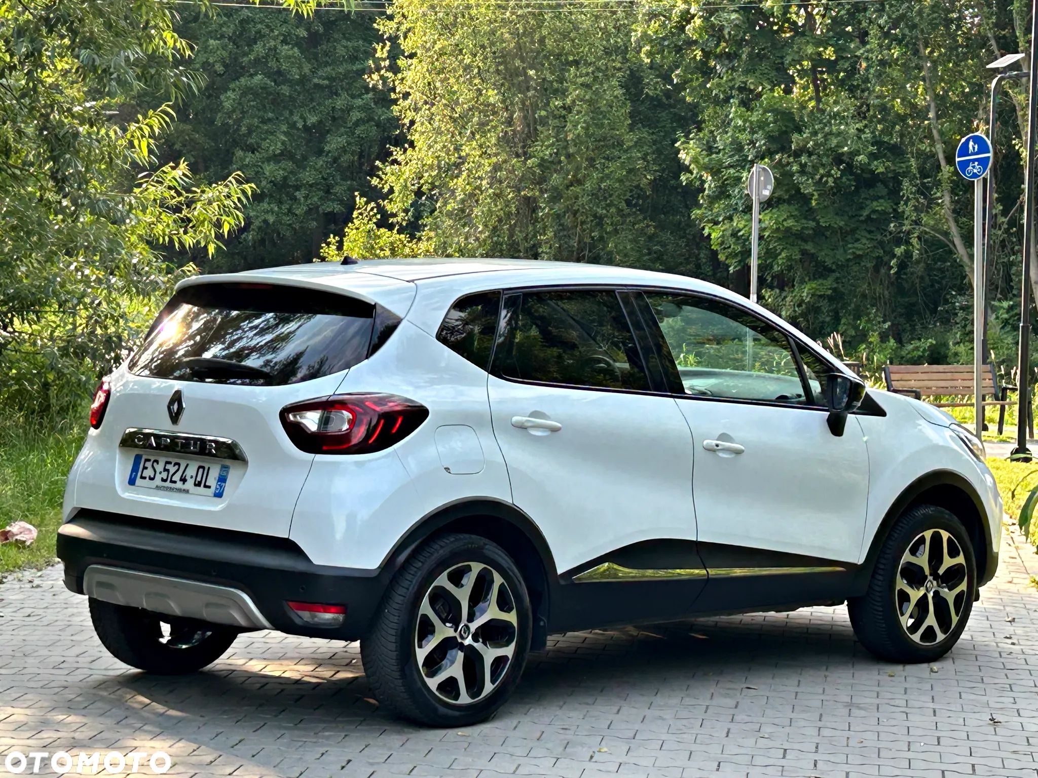 Renault Captur ENERGY TCe 120 Initiale Paris - 12