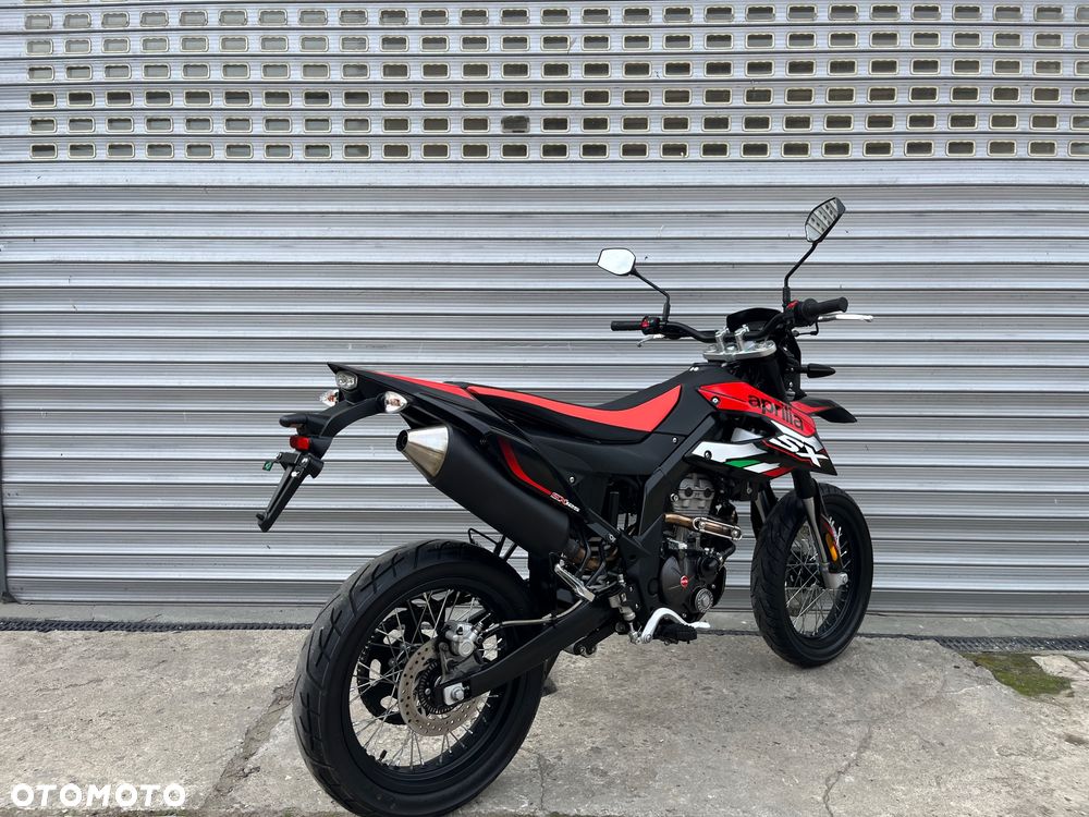 Aprilia SX - 7