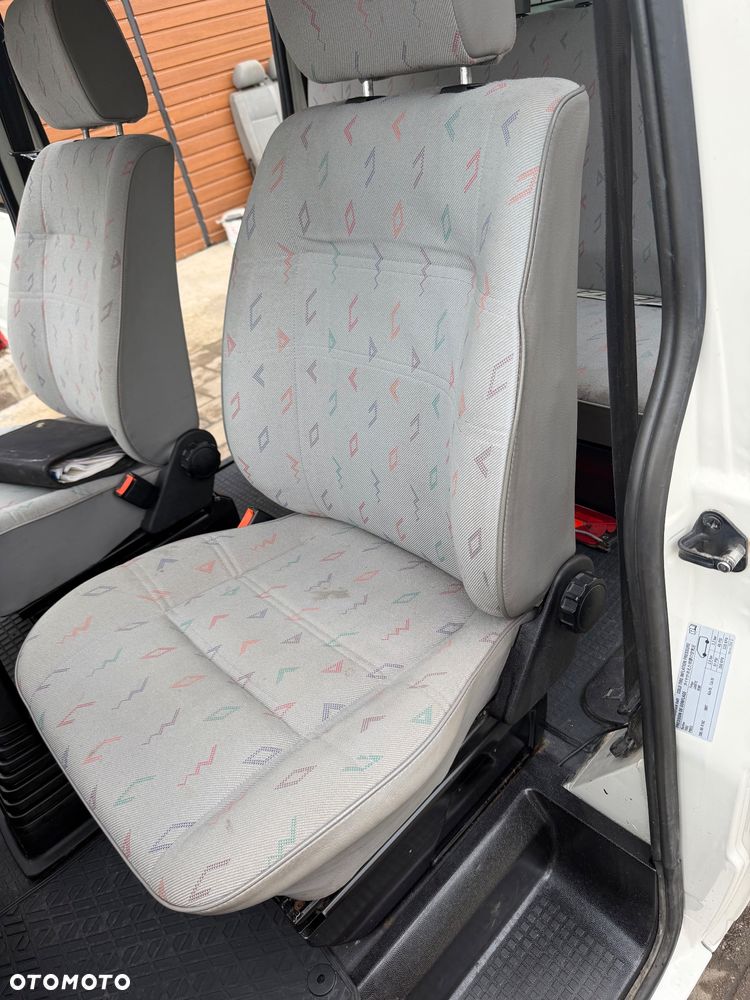 Volkswagen Transporter T4 - 22