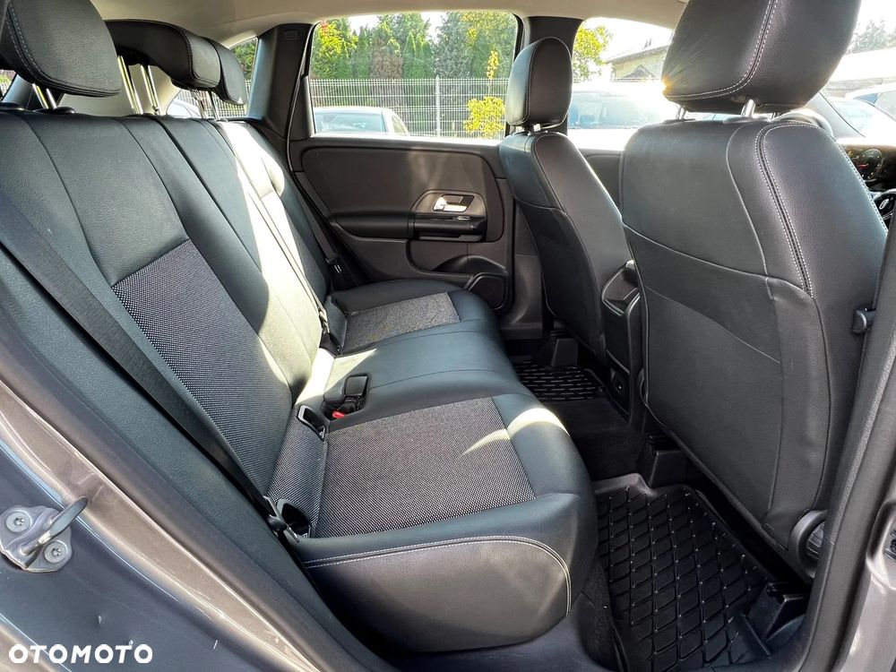 Mercedes-Benz Klasa B 200 d 8G-DCT Style - 13