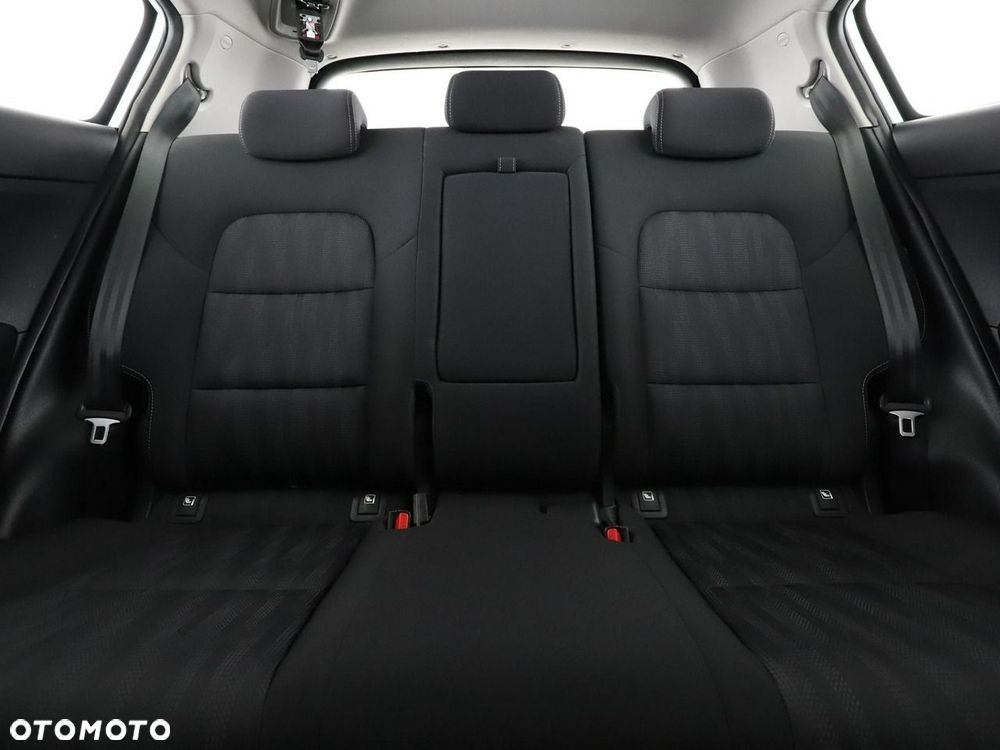 Kia Sportage 1.6 GDI 2WD VISION - 19