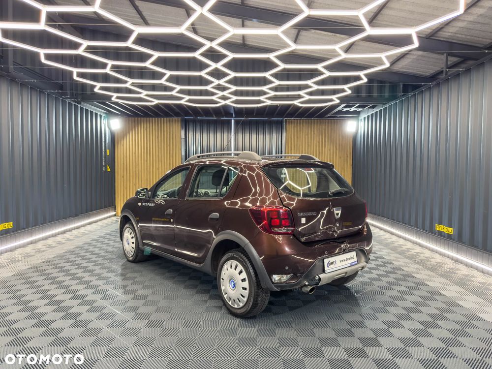 Dacia Sandero 0.9 TCe Laureate - 5