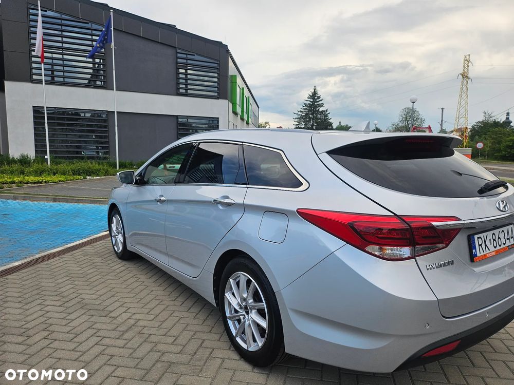 Hyundai i40 Kombi blue 1.7 CRDi Family+ - 4