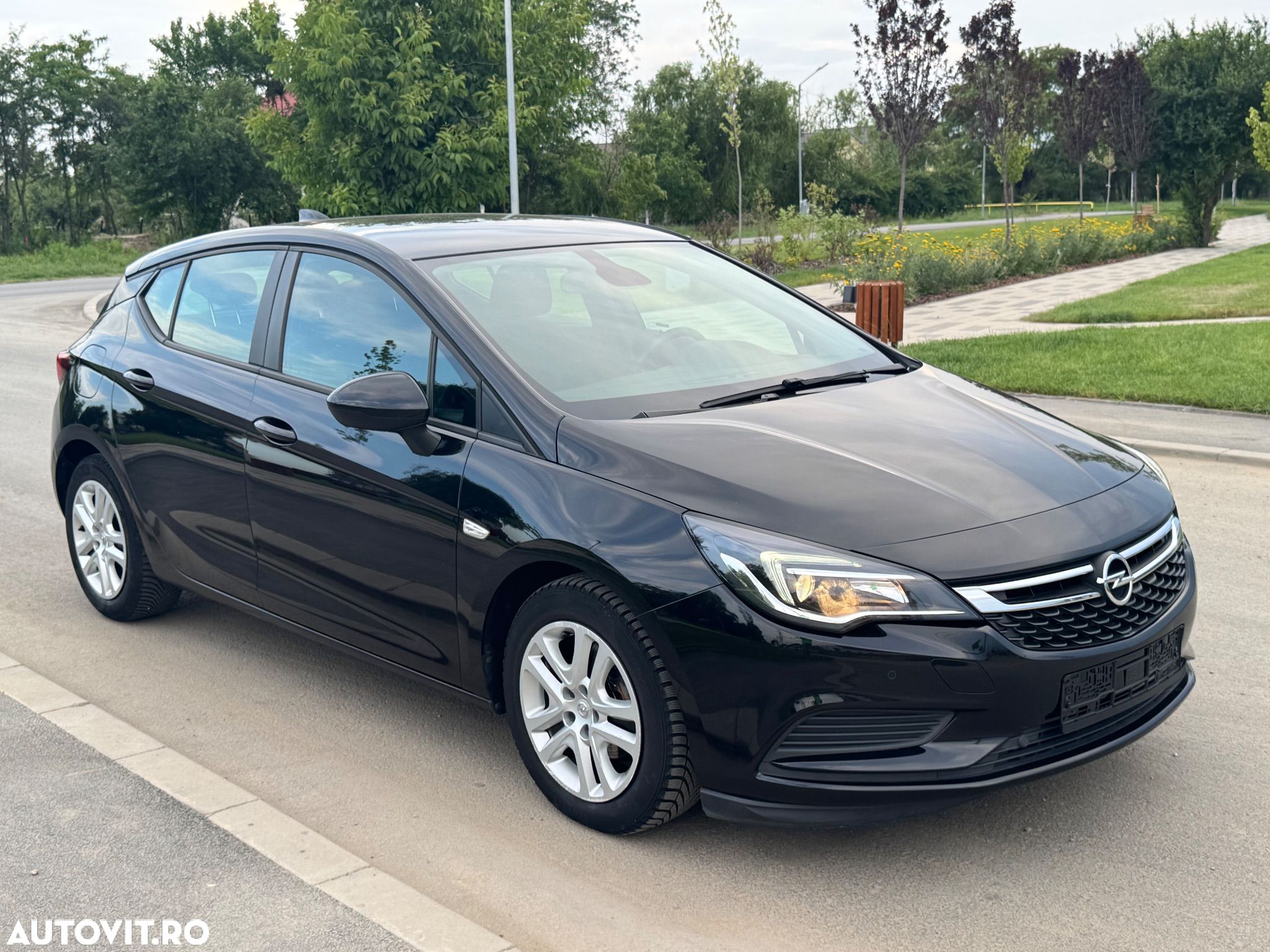 Opel Astra 1.6 CDTI ECOTEC Start/Stop Excite - 1