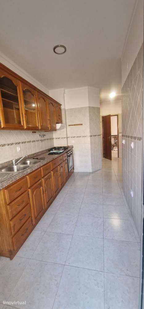 Apartamento T3 Almada - Grande imagem: 3/16