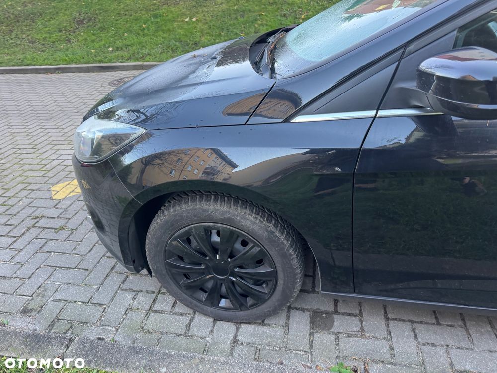 Ford focus 3 III kombi  FB CA czarny czarne drzwi prawe lewe przednie  tylnie tył prawe lewe przednie pas przedni maska wzmocnienie chłodnica chłodnice lampa prawa lewa błotnik przedni prawy lewy konsola deska rozdzielcza roleta klapa bagażnika skrzynia biegów 1.6 ecobost - 9