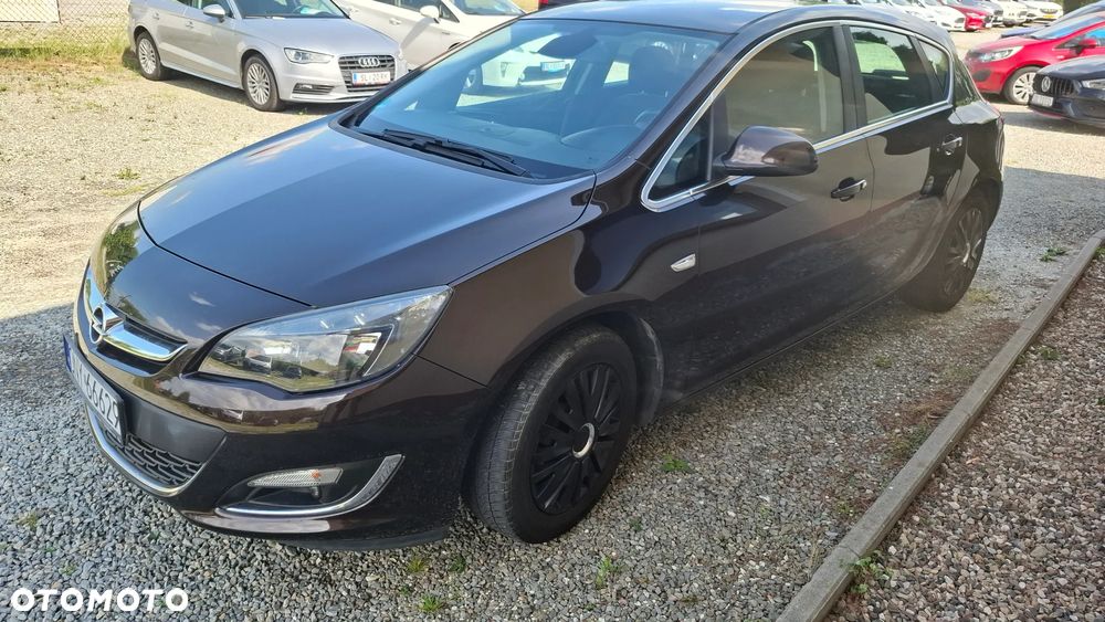 Opel Astra 1.4 T Cosmo S&S - 15