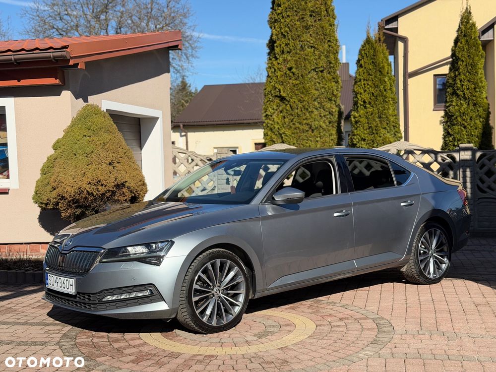Skoda Superb 2.0 TDI SCR 4x4 Sportline DSG - 8