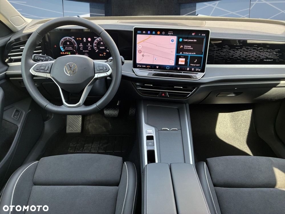 Volkswagen Passat - 13