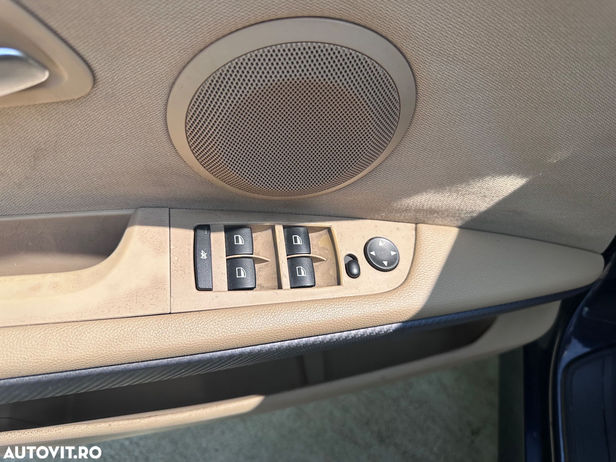 BMW Seria 3 320d - 8