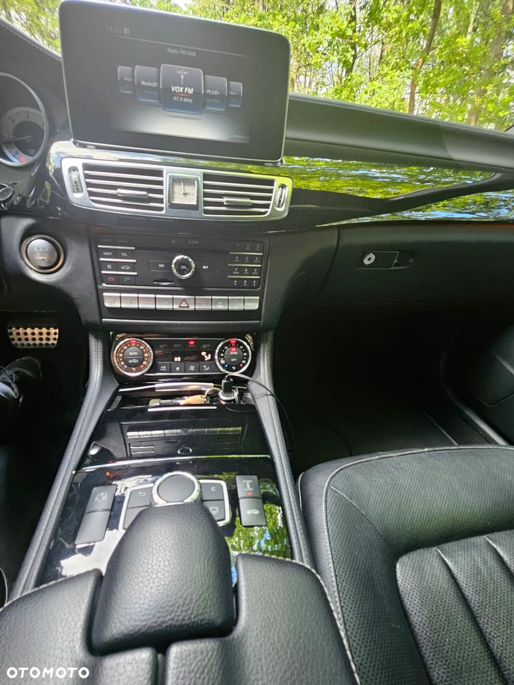 Mercedes-Benz CLS - 5