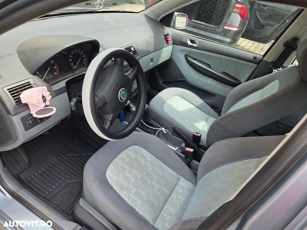 Skoda Fabia Combi 1.4 Comfort - 4