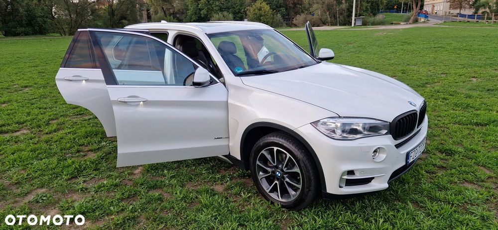 BMW X5 xDrive35i - 16
