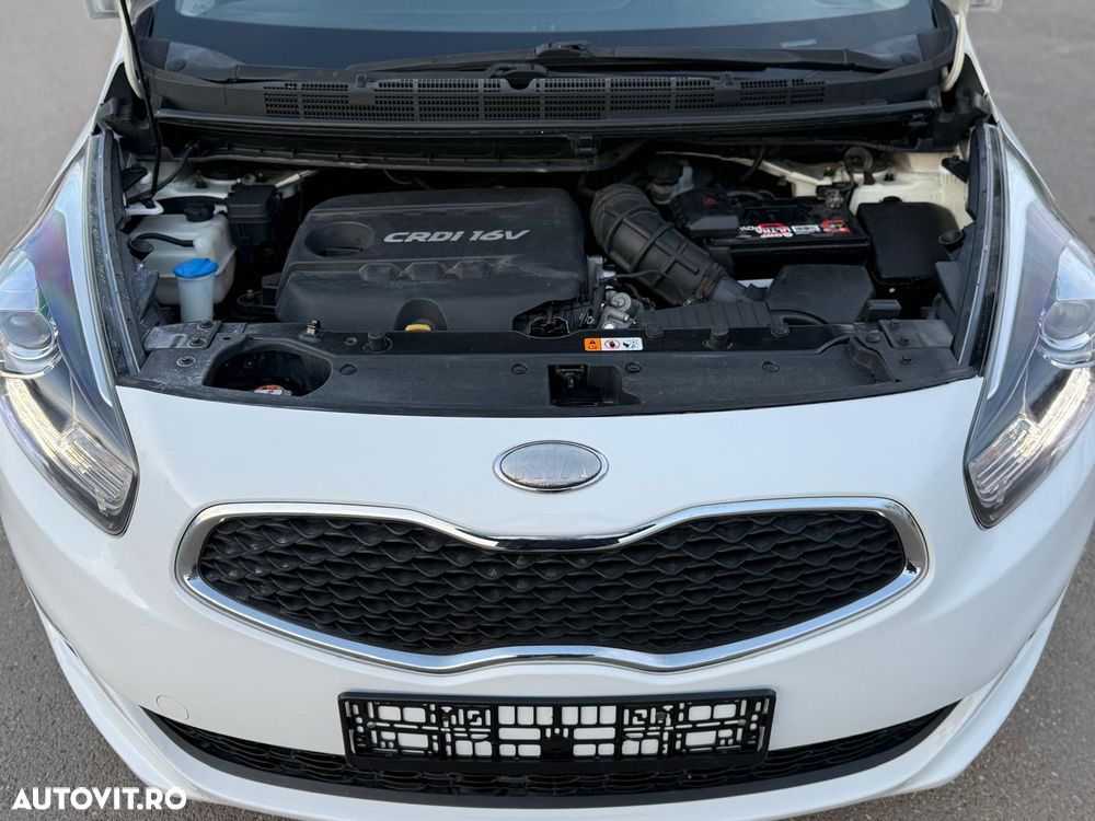 Kia Carens 1.7 CRDi Vision - 13