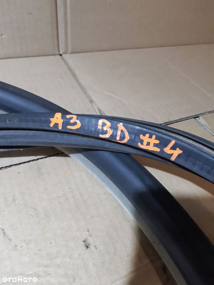 AUDI A3 8P 3D USZCZELKA DRZWI LEWE PRZEDNIE LEWY PRZÓD 8P3831721J - 4