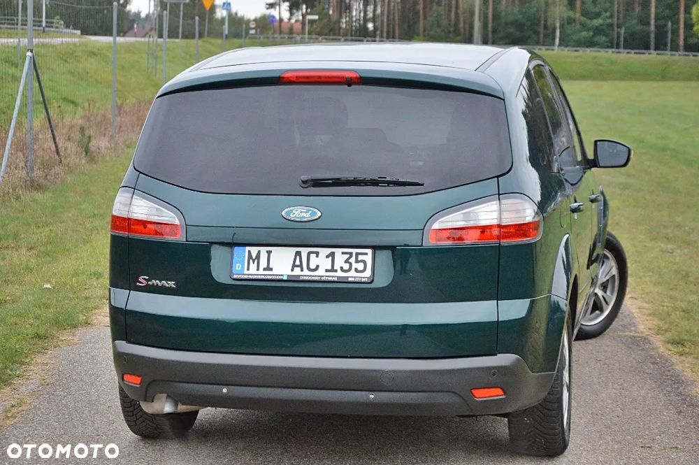 Ford S-Max 2.0 Titanium - 11