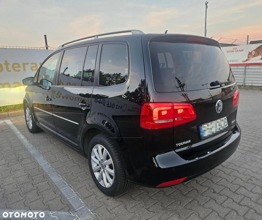 Volkswagen Touran 2.0 TDI DPF Highline - 14