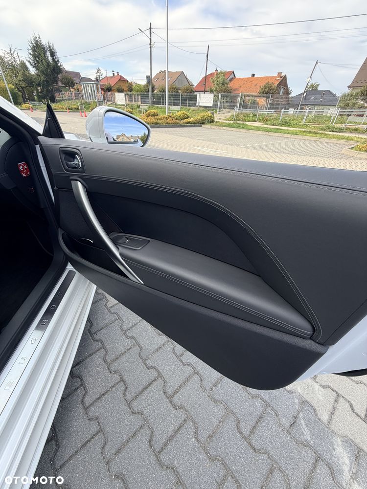 Peugeot RCZ 1.6 THP - 9