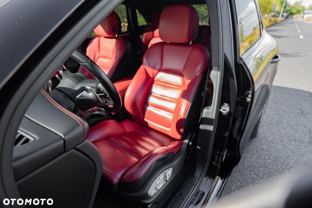 Porsche Macan Standard - 13