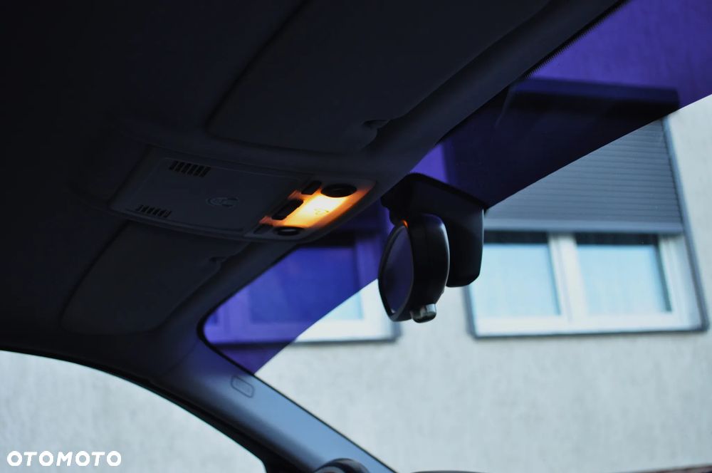 BMW Seria 1 118d - 15