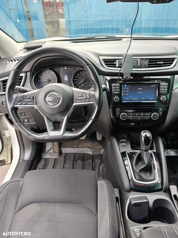 Nissan Qashqai - 10