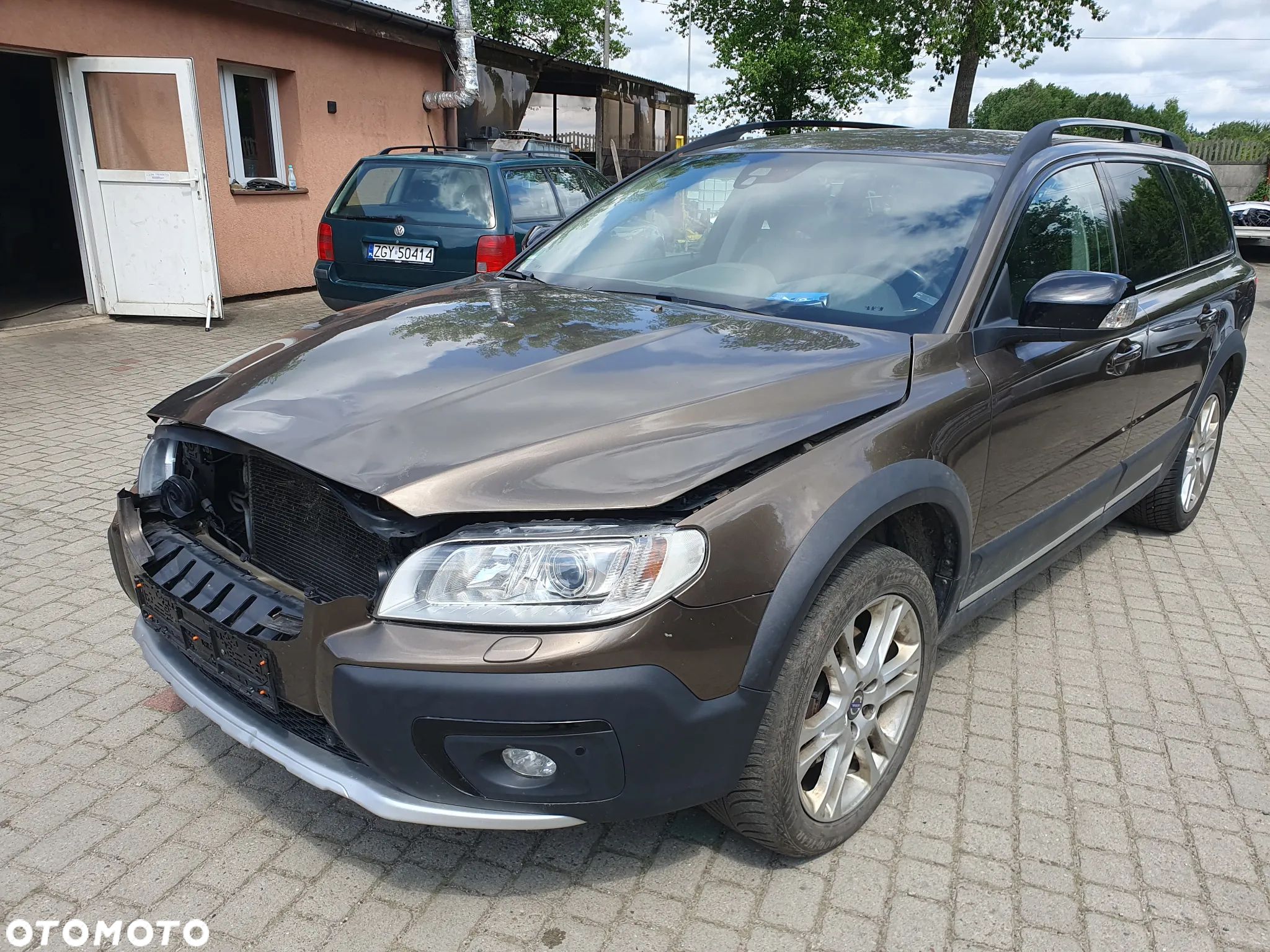 Volvo XC 70 D5 AWD Dynamic Summum - 1