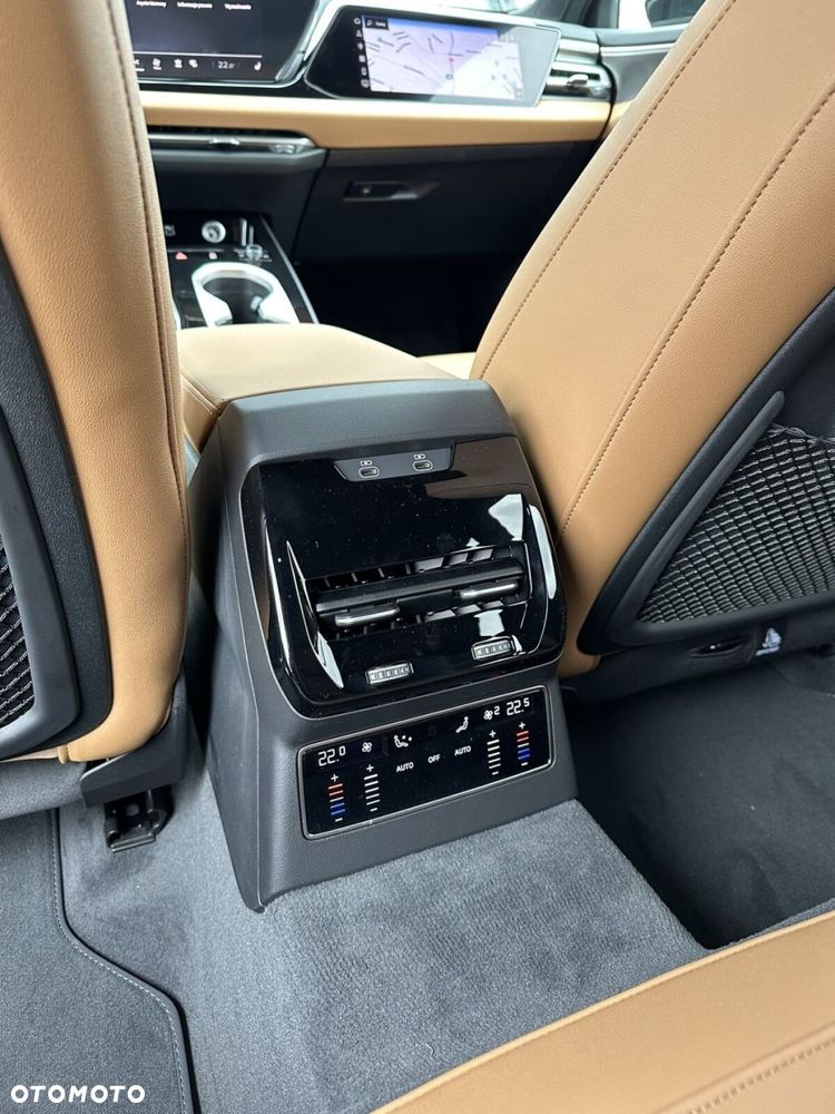 Audi A6 Avant - 22