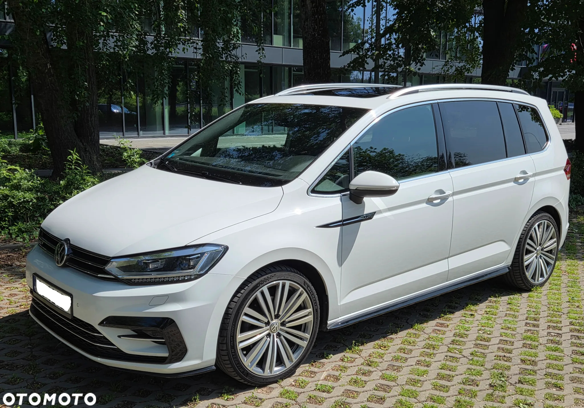 Volkswagen Touran 1.8 TSI BMT Highline DSG - 3