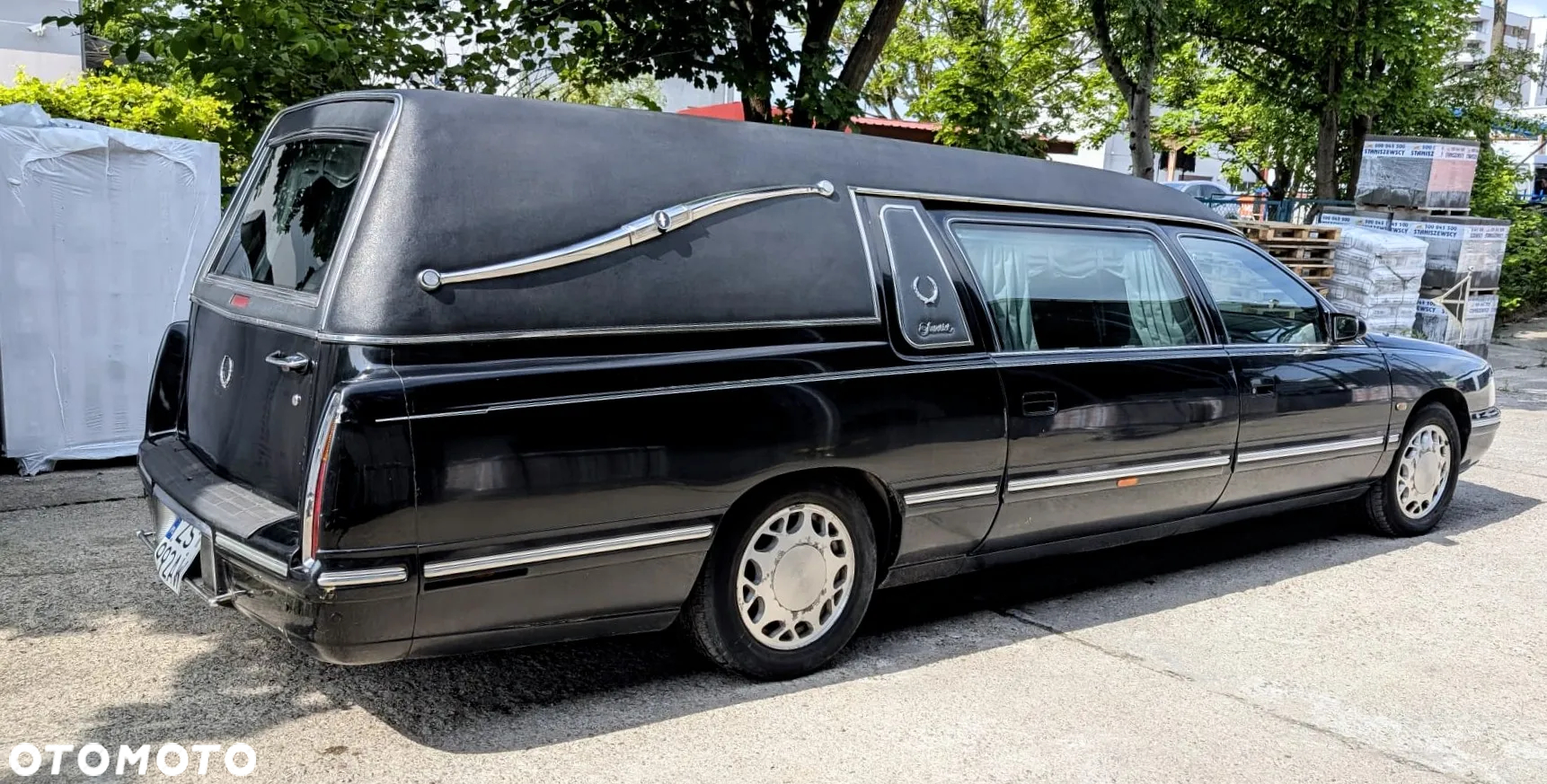 Cadillac Fleetwood - 2
