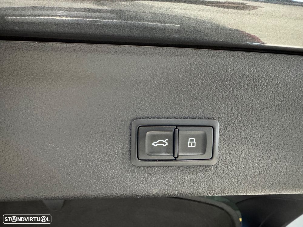 Audi e-tron Sportback 55 quattro S line - 16