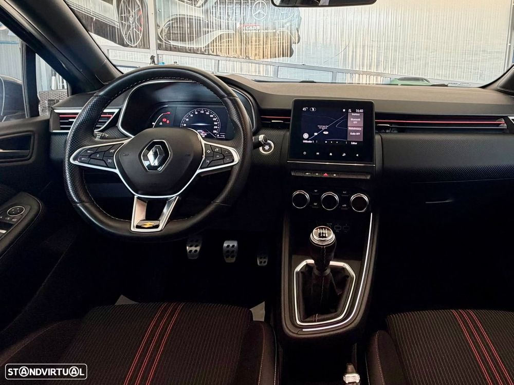 Renault Clio - 8