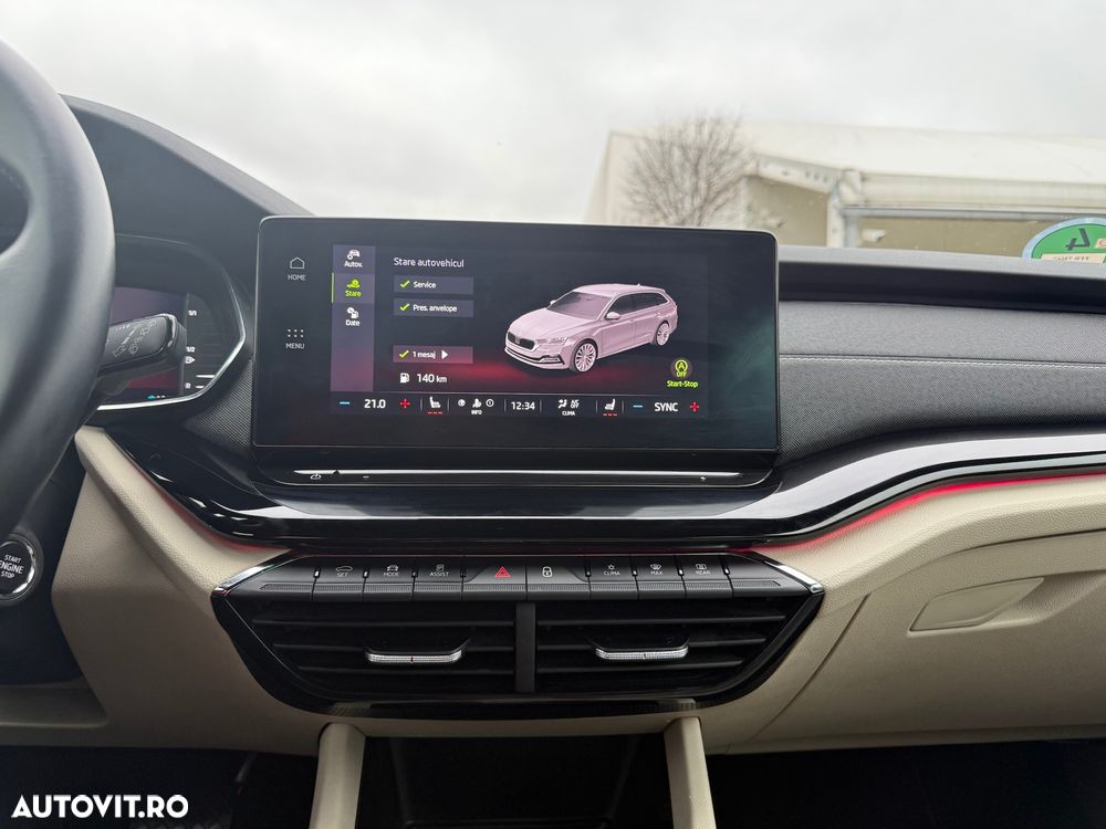 Skoda Octavia Combi 2.0 TDI DSG Premium Edition - 31