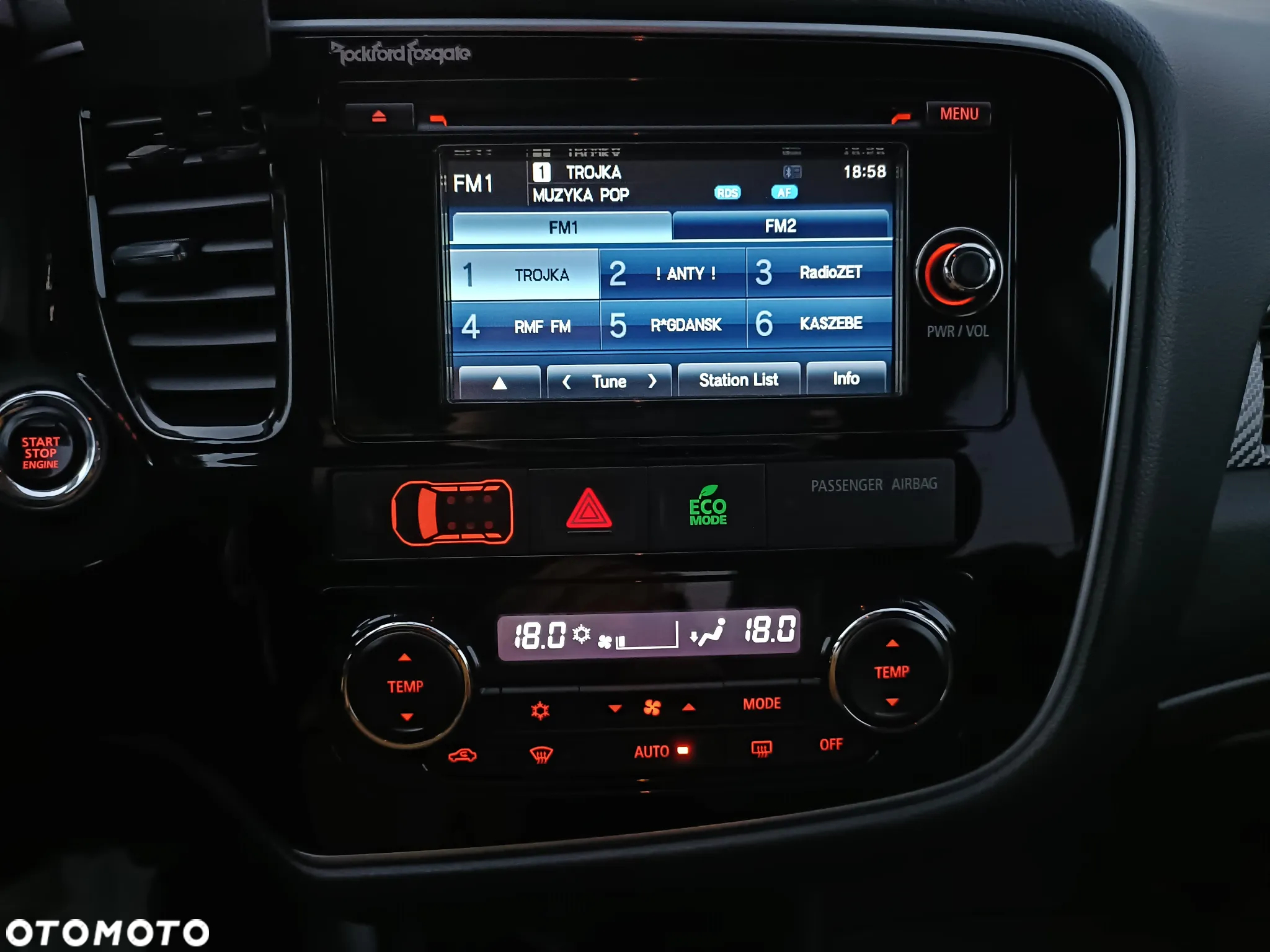 Mitsubishi Outlander 2.0 Intense + 4WD CVT - 13