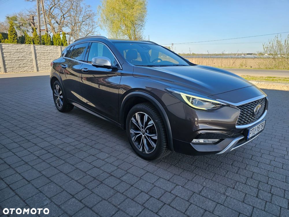 Infiniti QX - 2