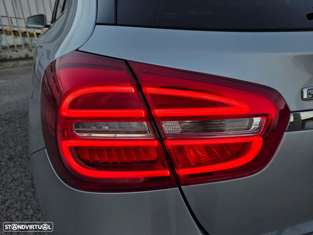 Mercedes-Benz GLA 200 CDi Urban Aut. - 16