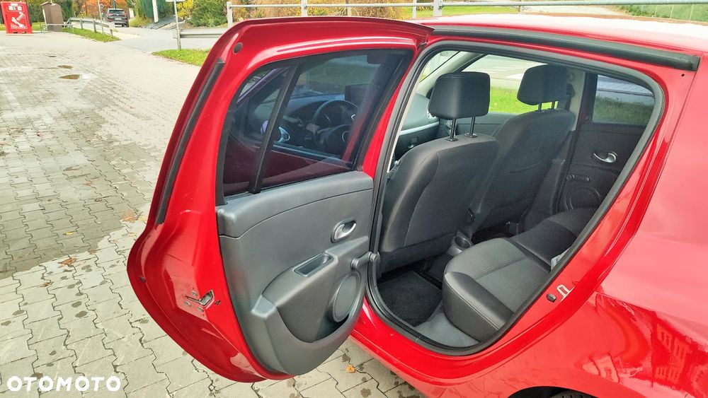 Renault Clio 1.2 TCE Expression - 10