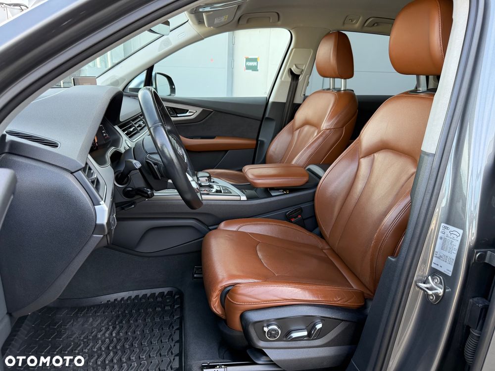 Audi Q7 3.0 TDI ultra Quattro Tiptronic - 15