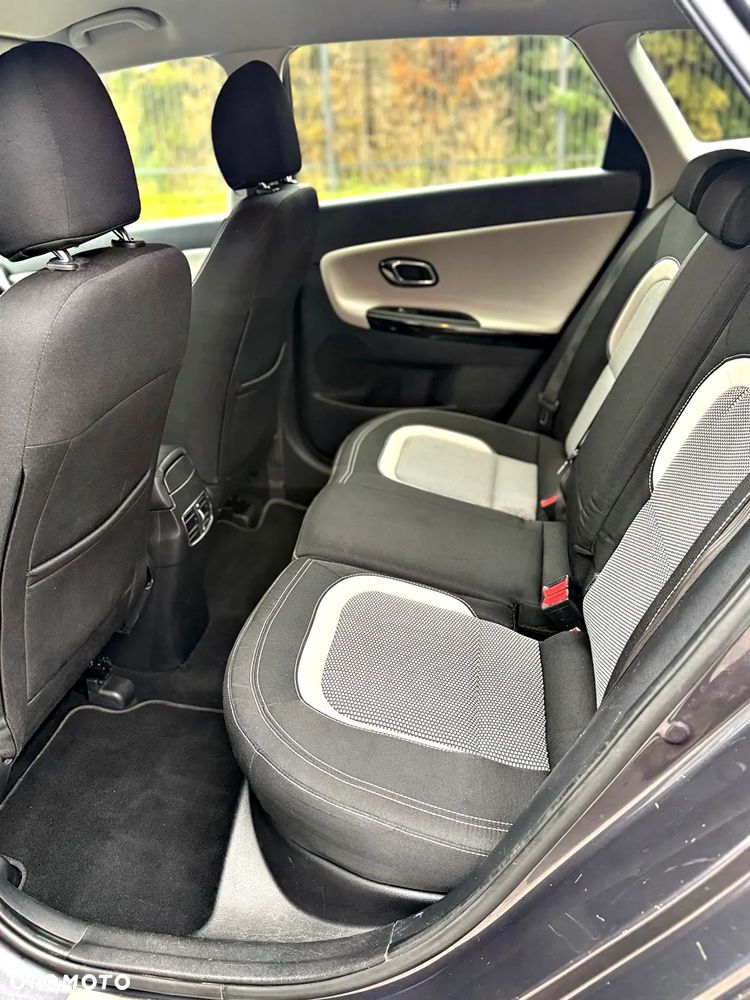 Kia Ceed 1.6 GDI Spirit - 11