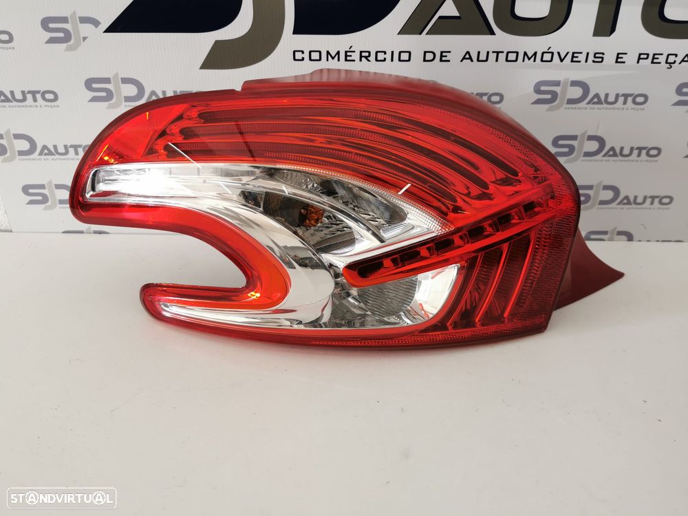 Farolim Original Esquerdo - Peugeot 208