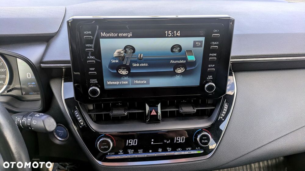 Toyota Corolla 1.8 Hybrid Active - 17