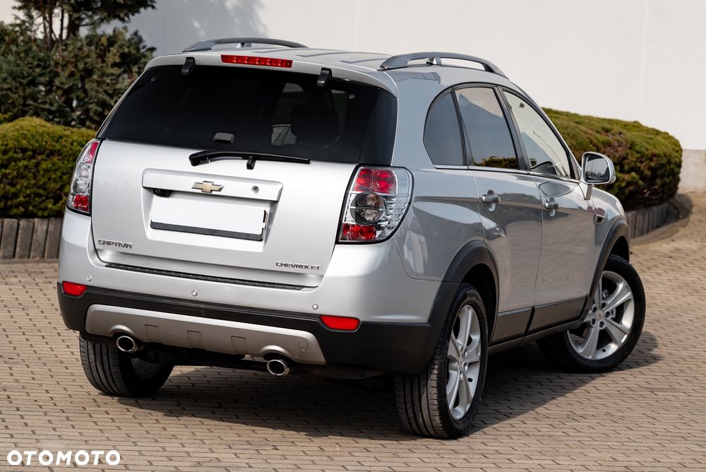 Chevrolet Captiva - 12