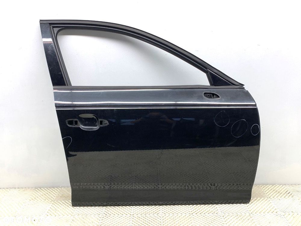 DRZWI PRAWY PRZÓD LY9T  AUDI A4 B9 Avant (8W5, 8WD) 2015 - 2025 2.0 TDI 110 kW [150 KM] olej - 1